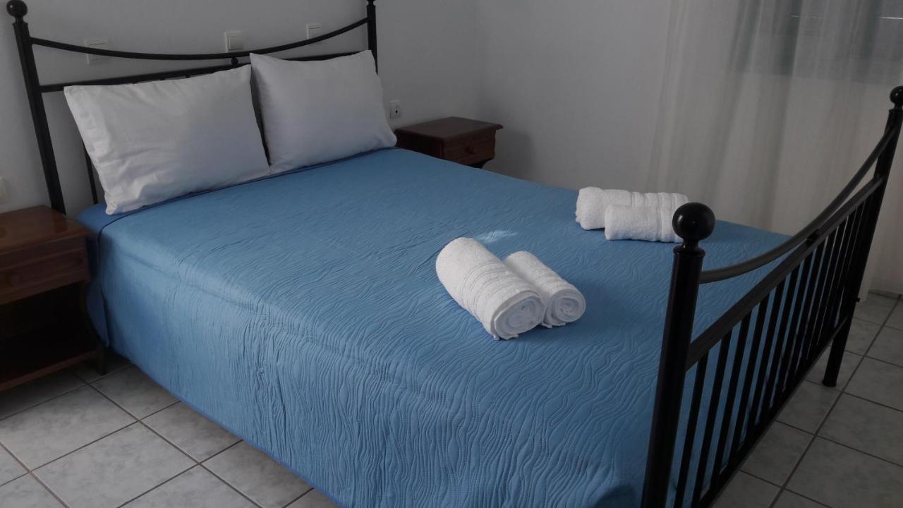 Horizon Blue Hotell Kini Eksteriør bilde