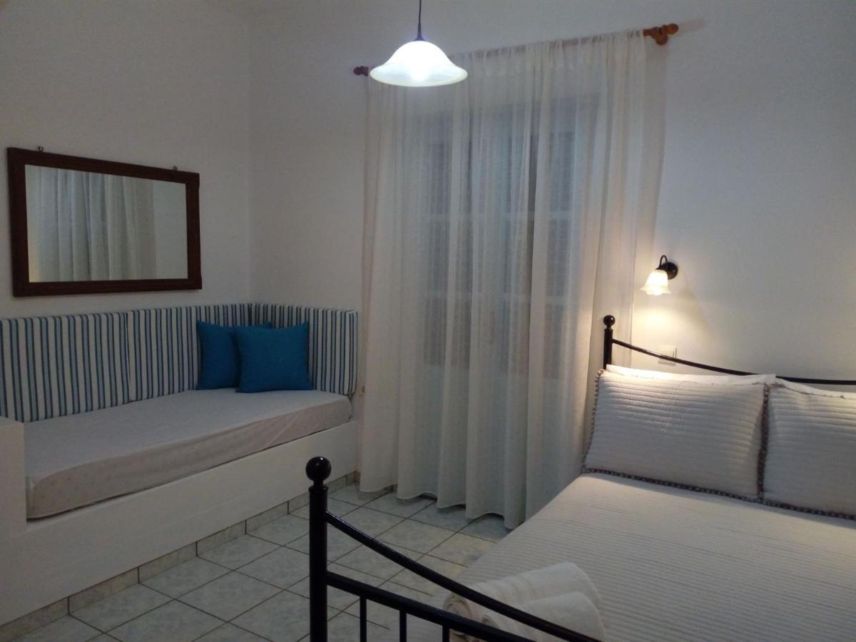Horizon Blue Hotell Kini Eksteriør bilde