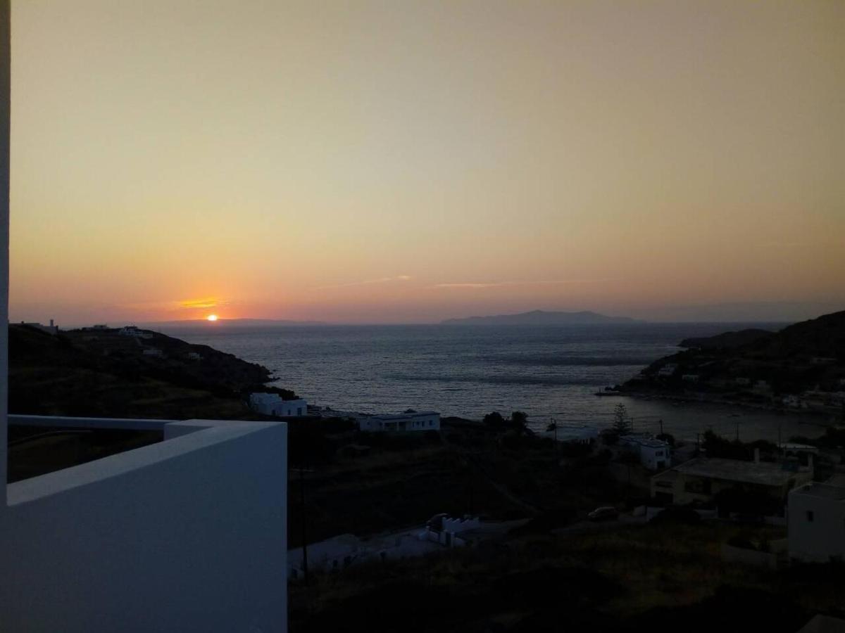 Horizon Blue Hotell Kini Eksteriør bilde
